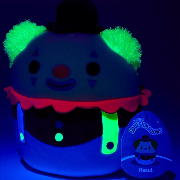 Squishmallows Resul the Clown 8" Plush Blacklight New with tag - Picture 3 of 9